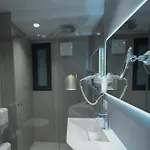 Hotel Hotel Central Inn Tirana 4*