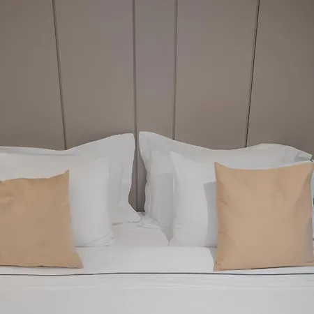 Hotel Central Inn Tirana 4*