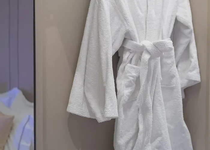 Hotel Central Inn Tirana 地拉那